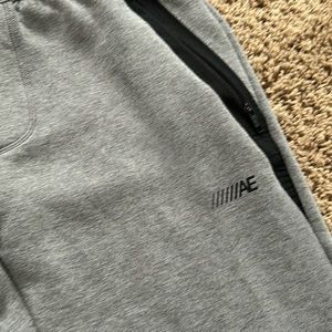 Excellent condition American Eagle joggers.